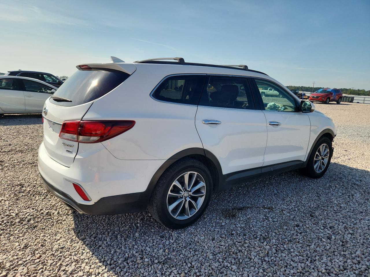 KM8SMDHF9HU255162 · 2017 HYUNDAI SANTA FE · 3/14