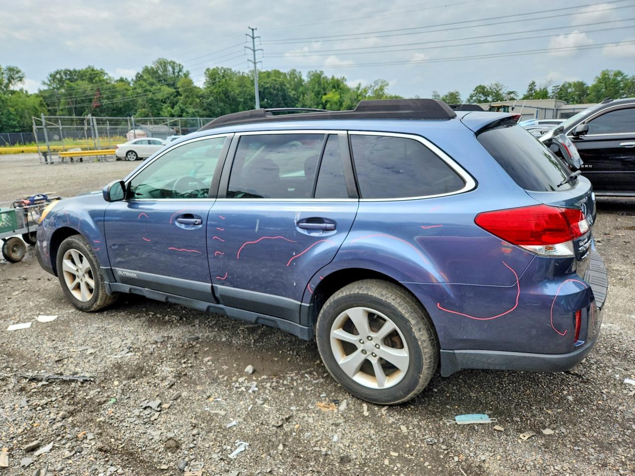 4S4BRBCC1D3241307 · 2013 SUBARU OUTBACK · 2/12