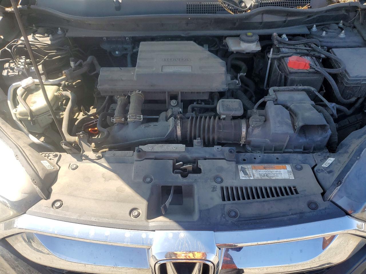 2HKRW2H53JH620086 · 2018 HONDA CR-V · 12/13