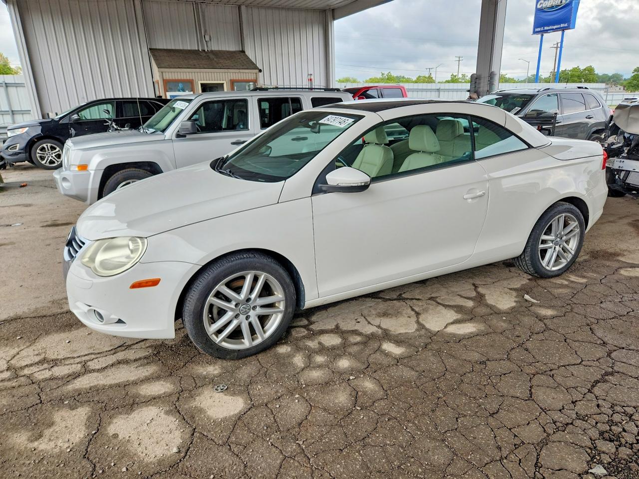 WVWFA7AH4AV011365 · 2010 VOLKSWAGEN EOS