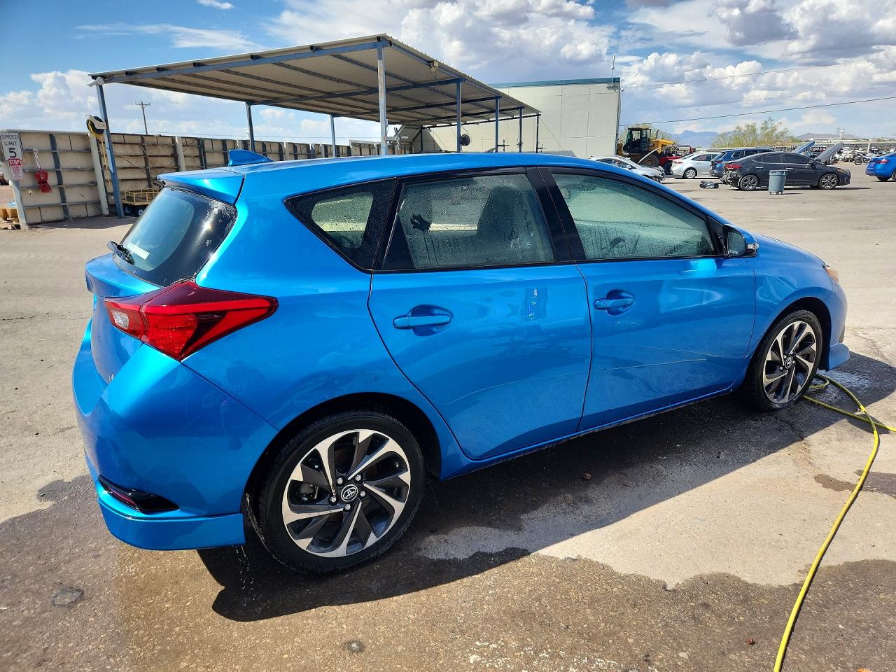JTNKARJE9JJ563365 · 2018 TOYOTA COROLLA IM · 3/13