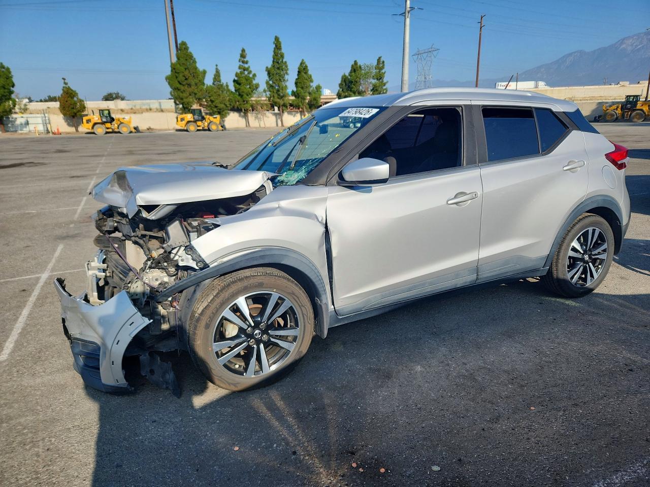 3N1CP5CU8KL519620 · 2019 NISSAN KICKS