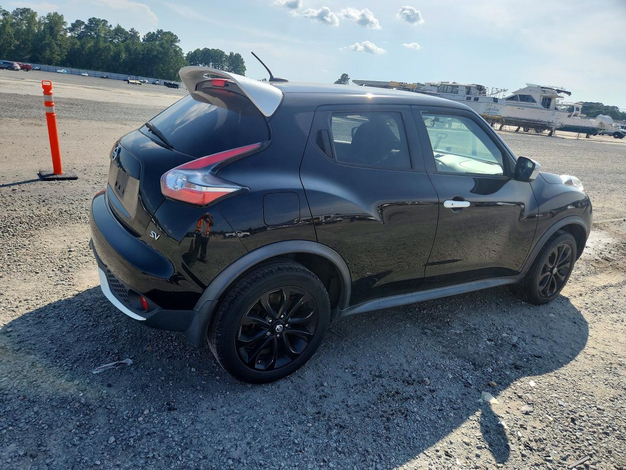 JN8AF5MRXHT703063 · 2017 NISSAN JUKE · 3/13
