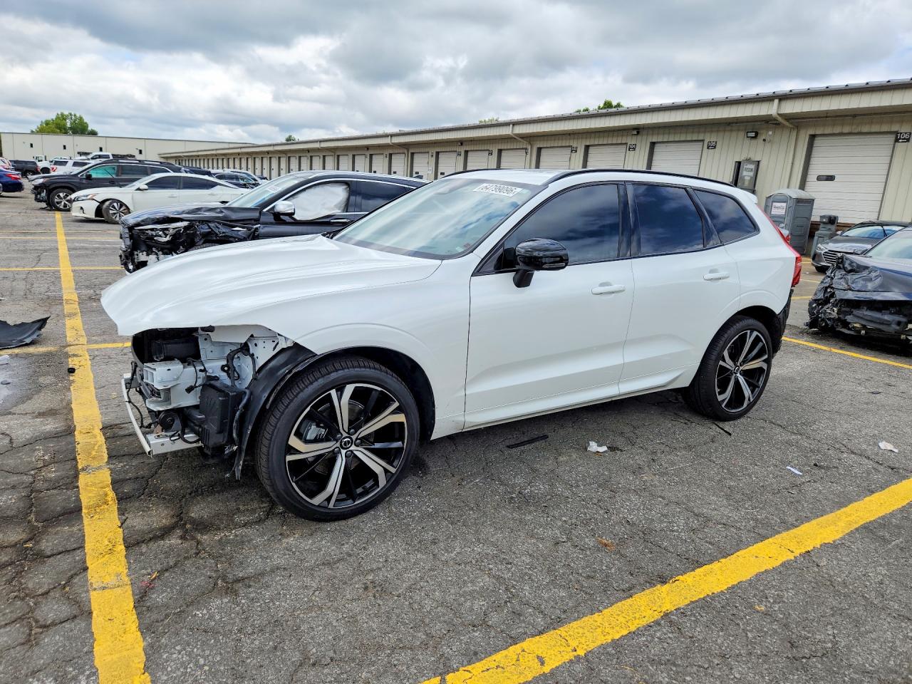YV4M12RM6S1028752 · 2025 VOLVO XC60