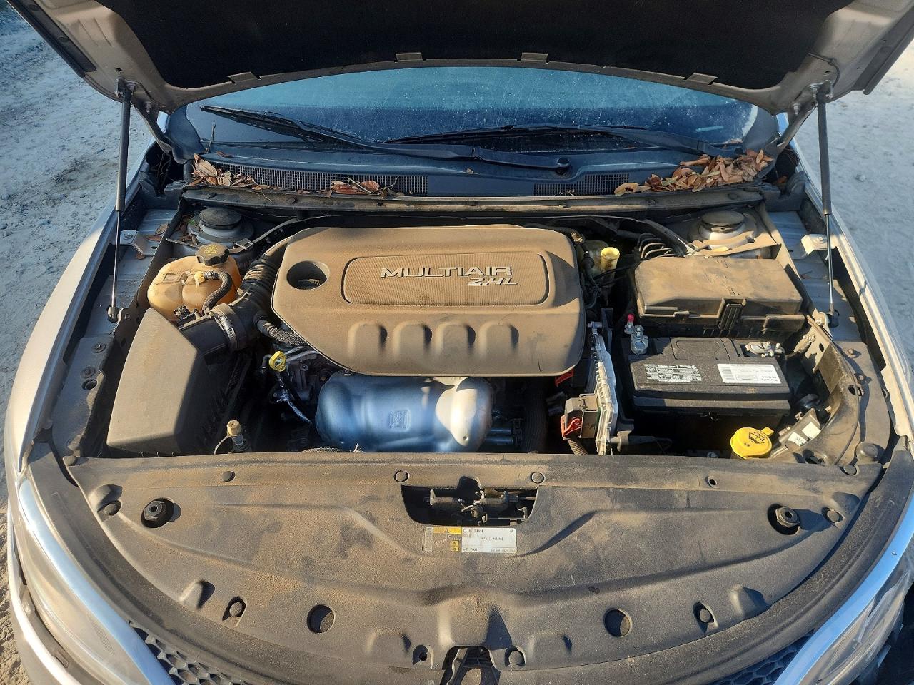 1C3CCCAB3FN688159 · 2015 CHRYSLER 200 · 11/12