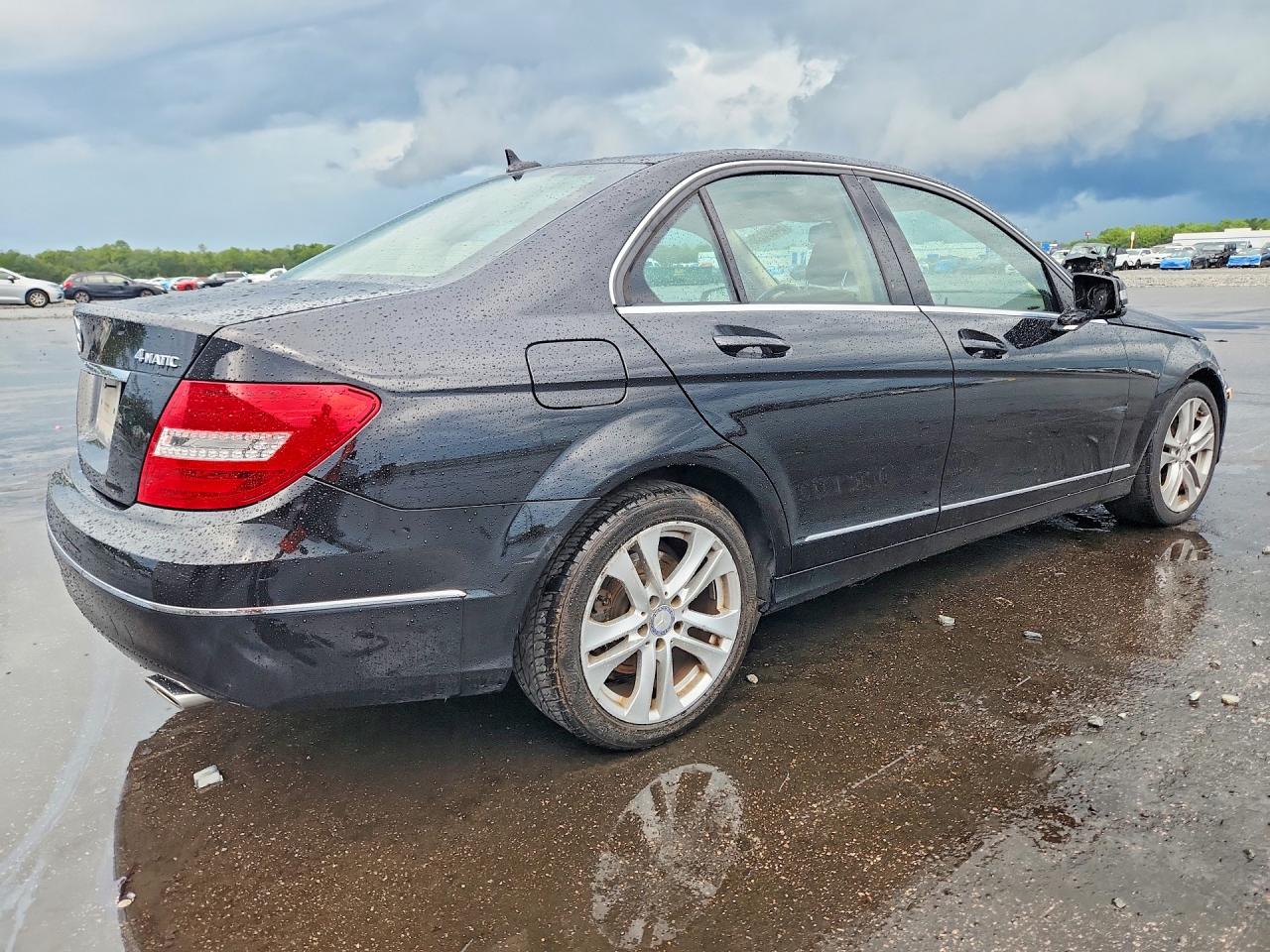 WDDGF8ABXER310001 · 2014 MERCEDES-BENZ C · 3/12