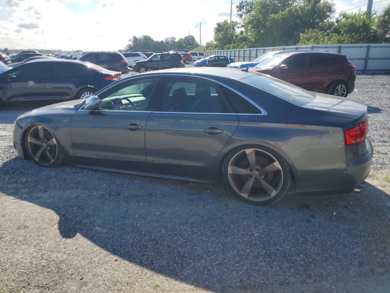 WAUD2AFD1EN007994 · 2014 AUDI S8 · 2/12