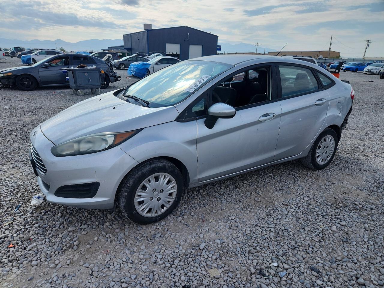 3FADP4AJ1HM117452 · 2017 FORD FIESTA