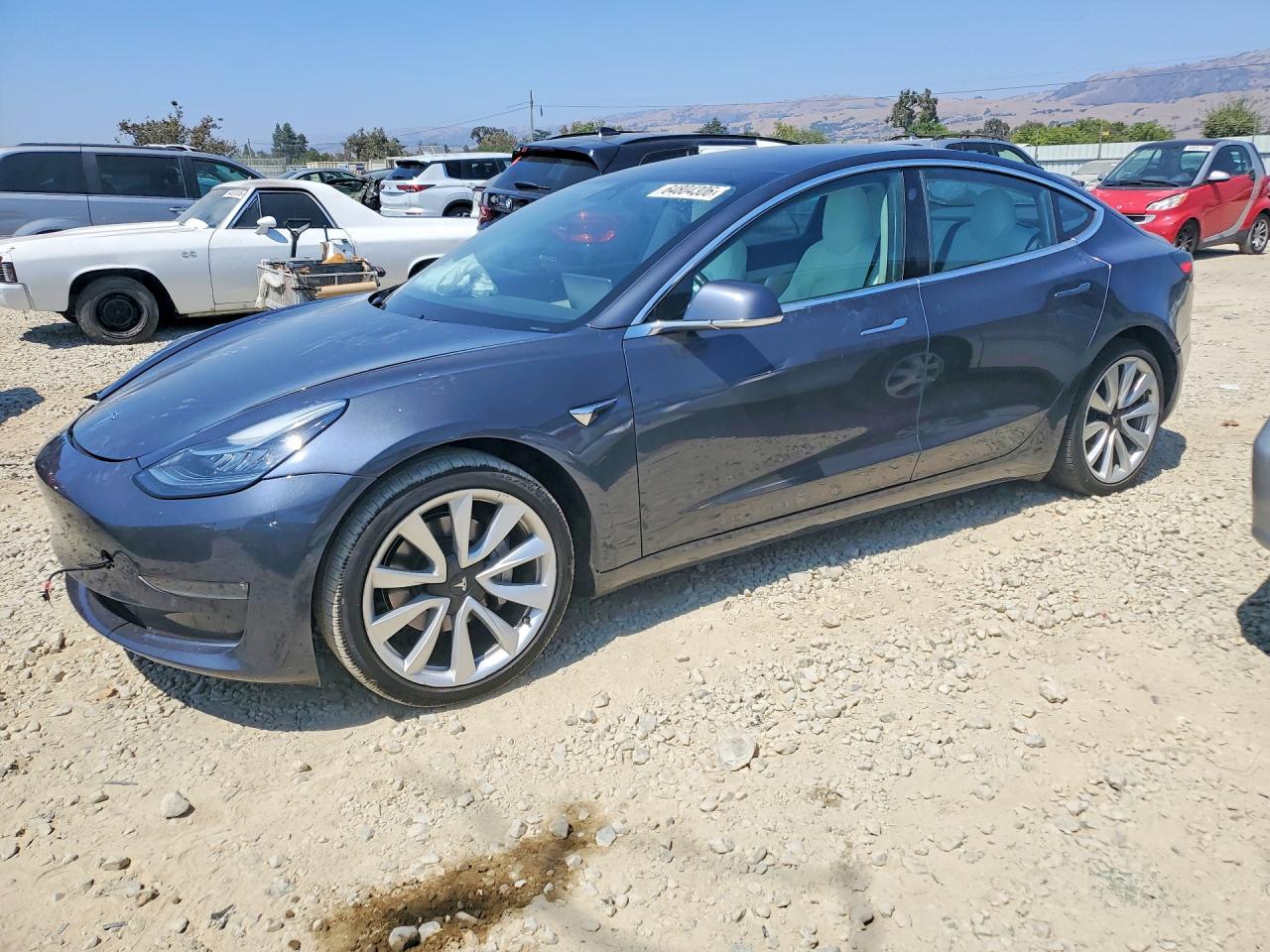5YJ3E1EB8JF111848 · 2018 TESLA MODEL 3