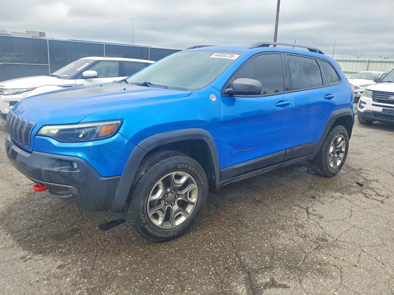1C4PJMBX7KD352842 · 2019 JEEP CHEROKEE