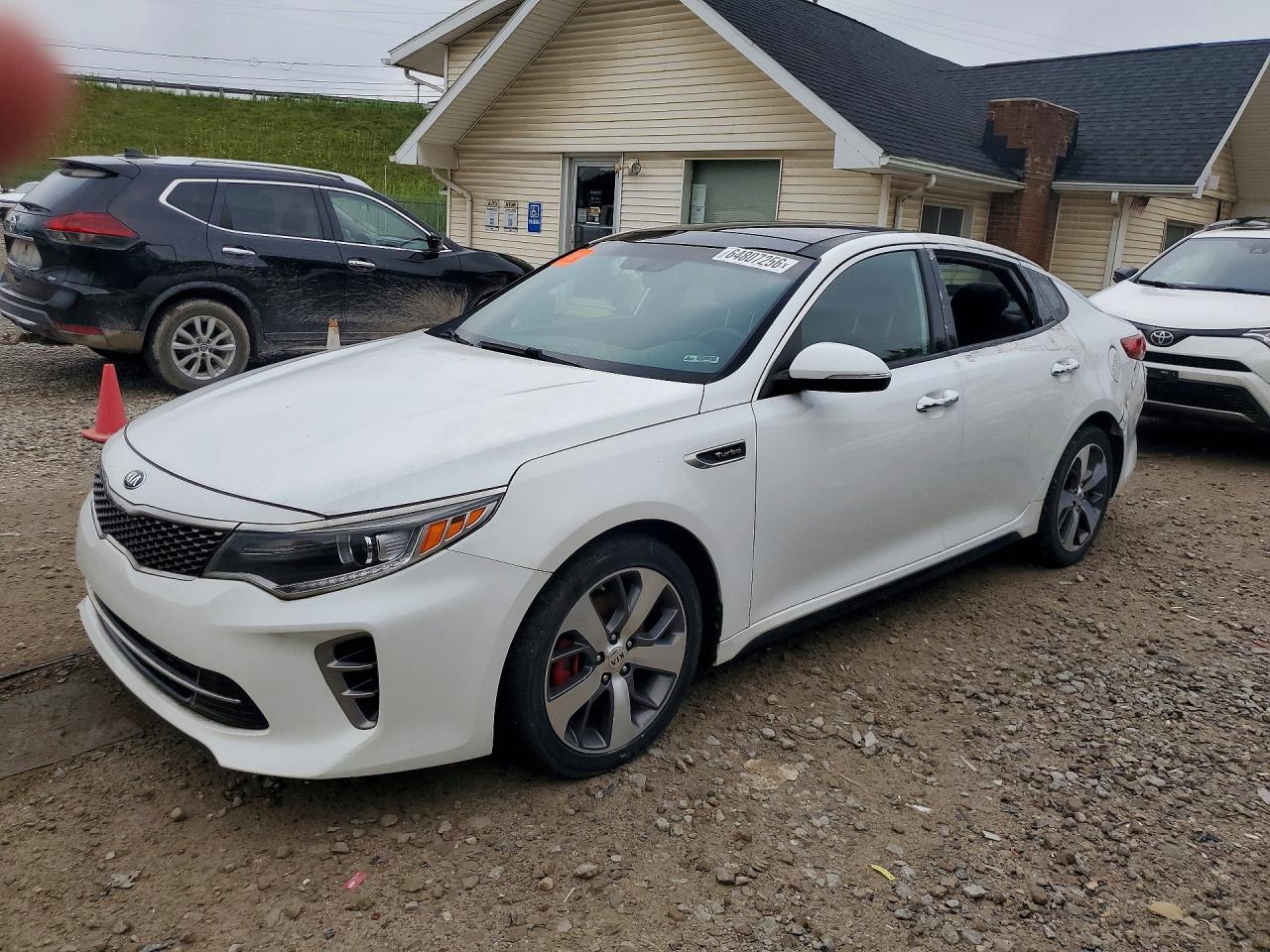 5XXGW4L28GG016750 · 2016 KIA OPTIMA