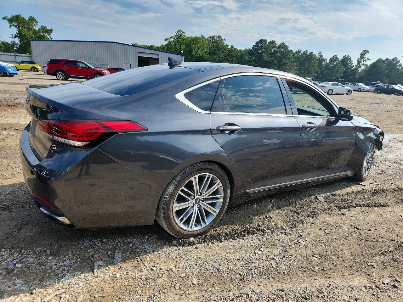 KMHGN4JE7JU233607 · 2018 GENESIS G80 · 3/13
