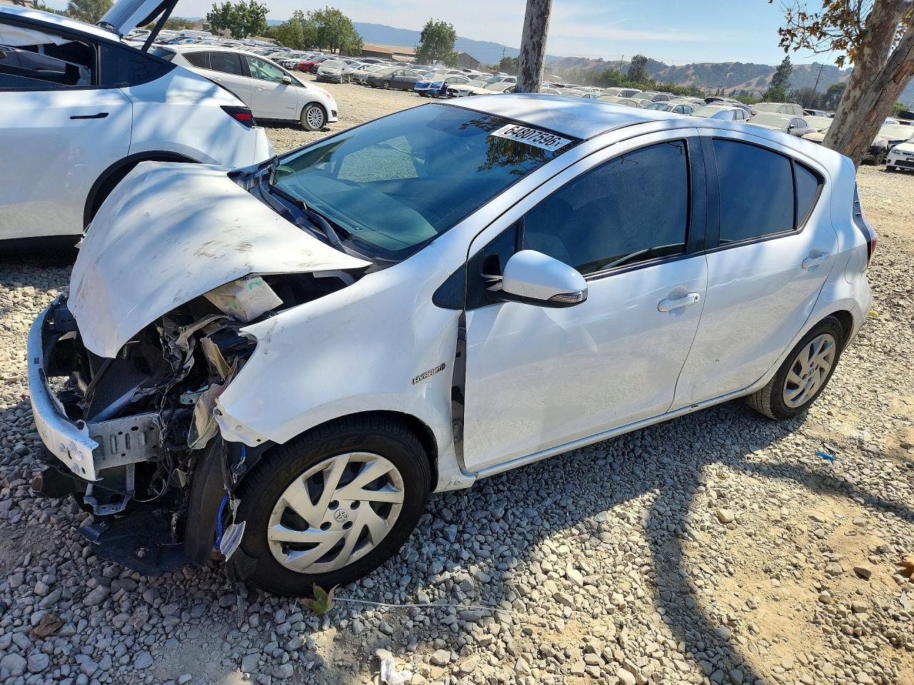 JTDKDTB34F1578014 · 2015 TOYOTA PRIUS C