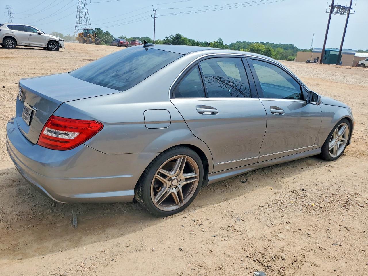 WDDGF4HB9DR243873 · 2013 MERCEDES-BENZ C · 3/12