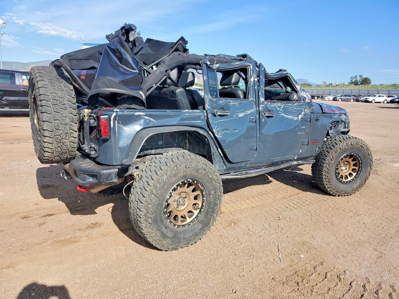 1C4HJWFG8GL308517 · 2016 JEEP WRANGLER UNLIMITED · 3/13