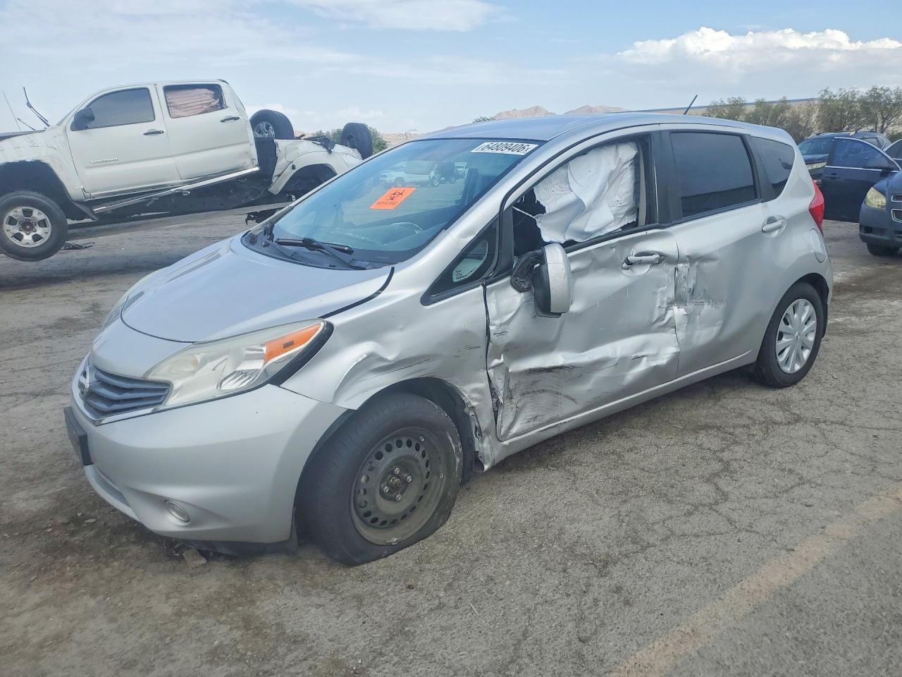 3N1CE2CP1FL430704 · 2015 NISSAN VERSA NOTE