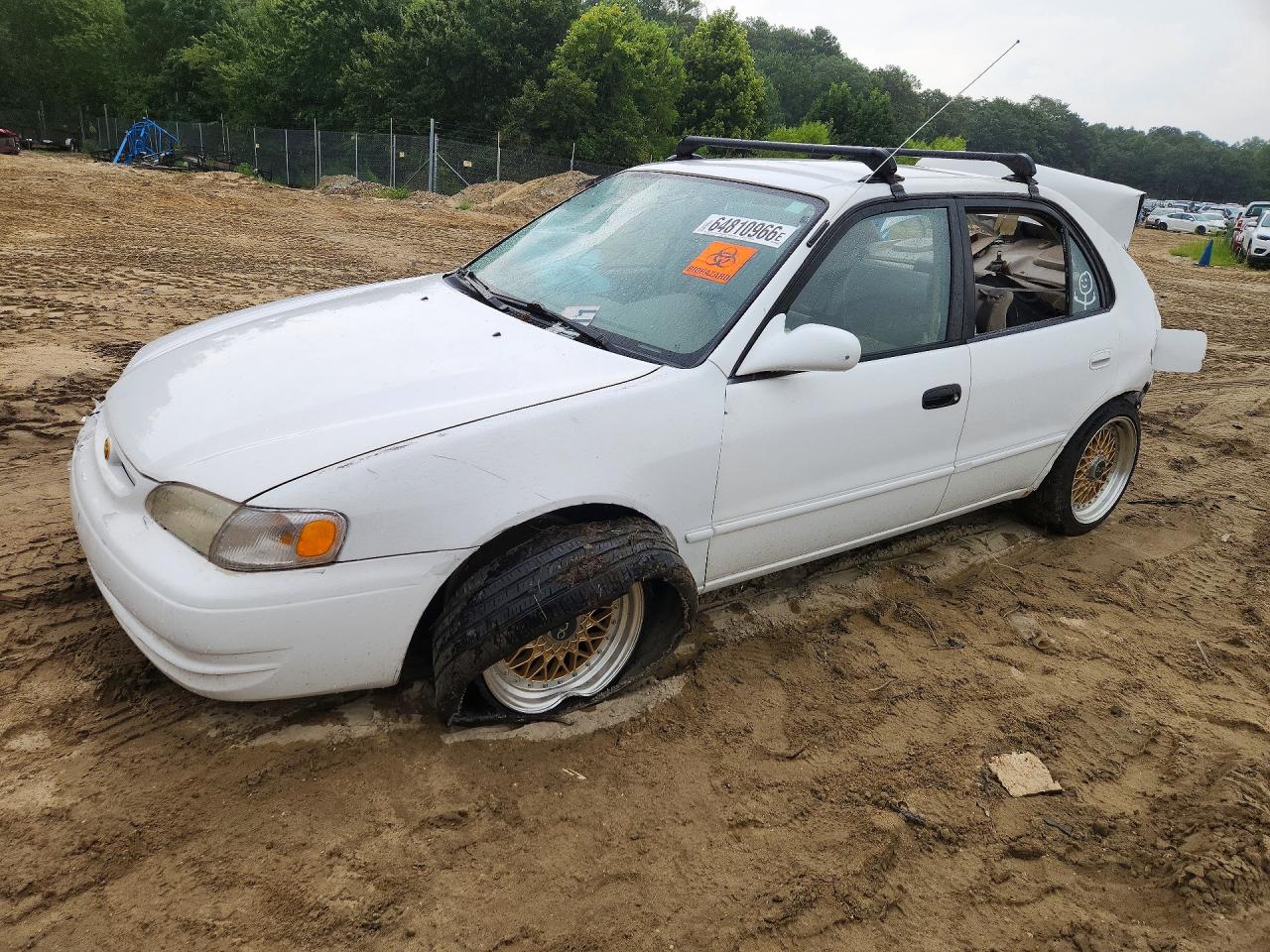 2T1BR18E8YC335030 · 2000 TOYOTA COROLLA