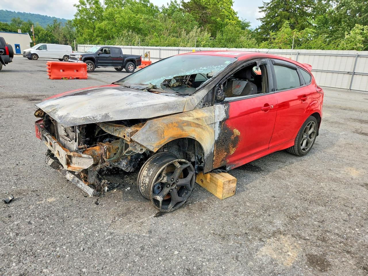 1FADP3L94HL289117 · 2017 FORD FOCUS