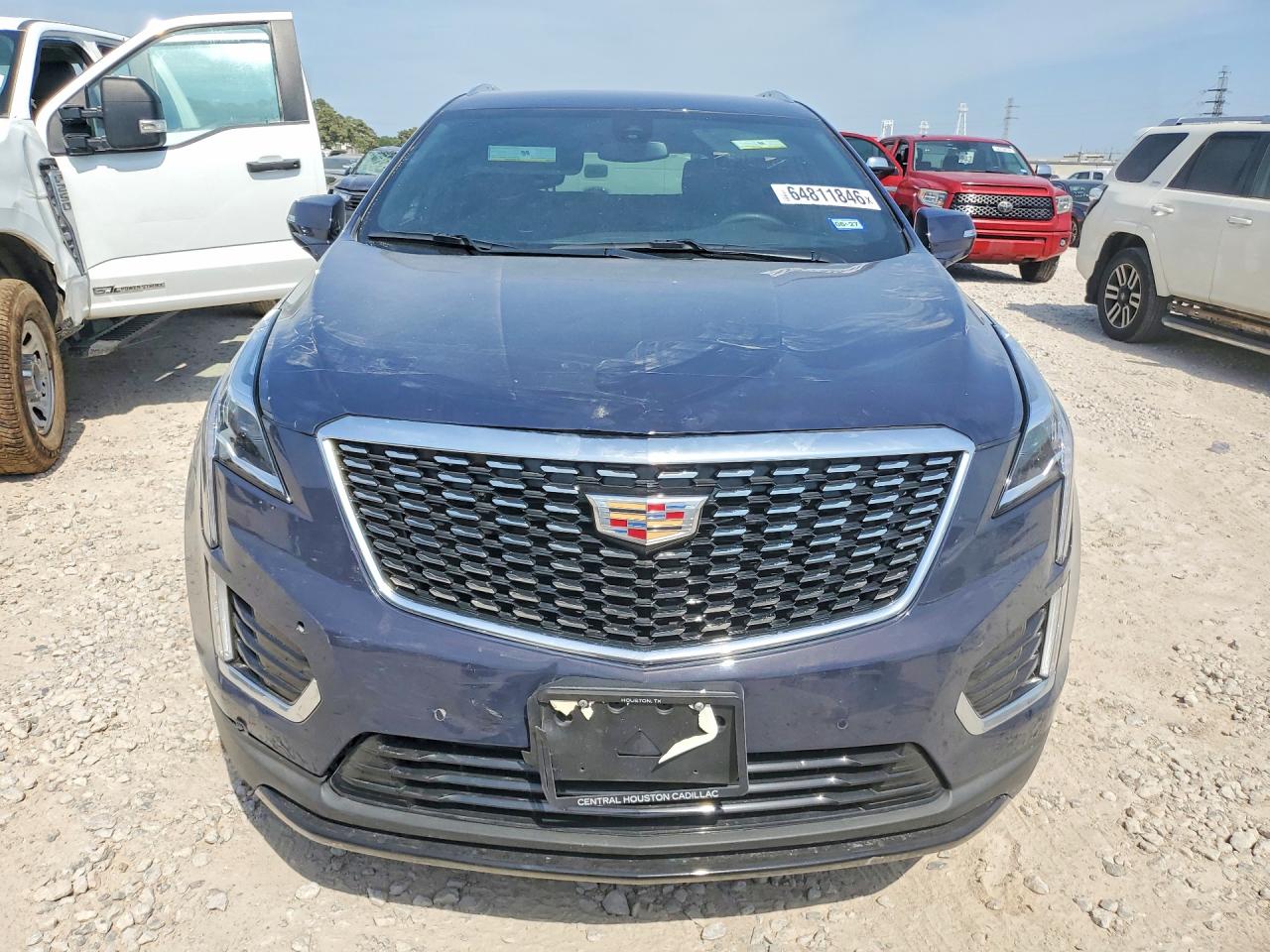 1GYKNAR41SZ136877 · 2025 CADILLAC XT5 · 5/13