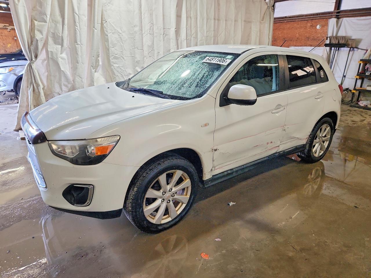 4A4AR3AW5FE030520 · 2015 MITSUBISHI OUTLANDER SPORT