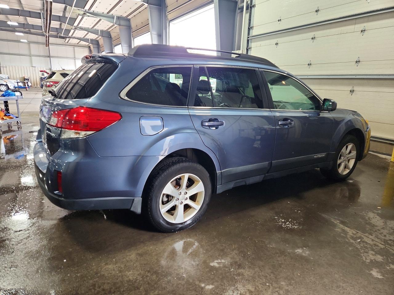 4S4BRCCC8D3307857 · 2013 SUBARU OUTBACK · 3/12