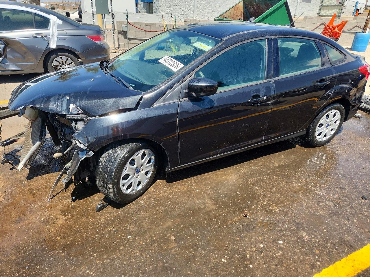 1FAHP3F29CL407817 · 2012 FORD FOCUS