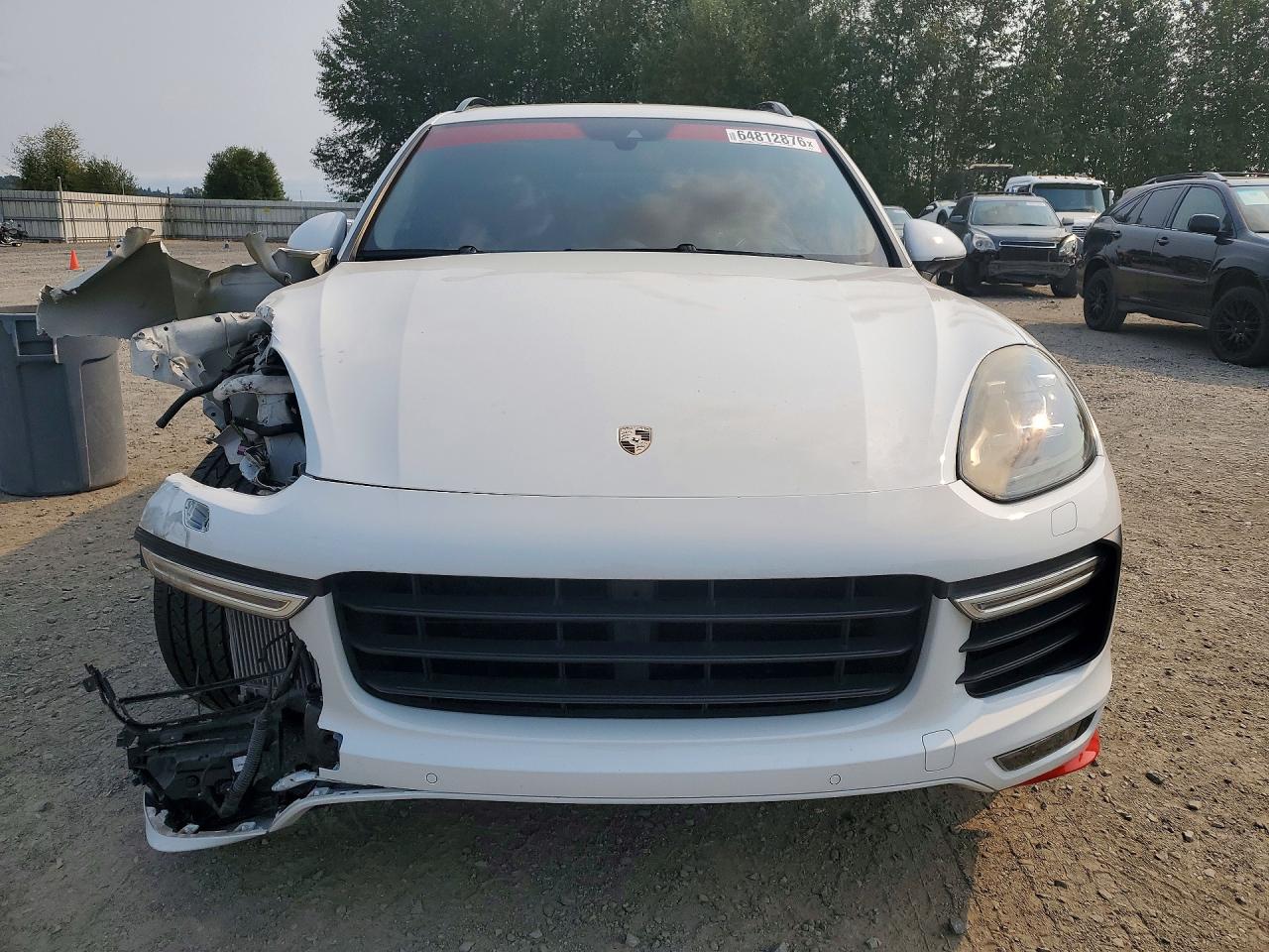 WP1AD2A21GLA76953 · 2016 PORSCHE CAYENNE · 5/14