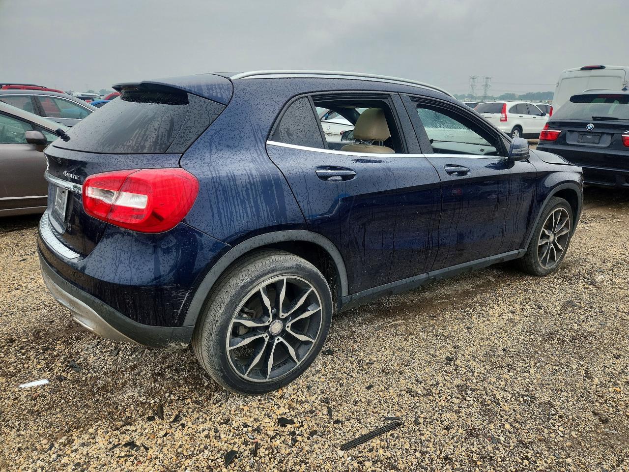 WDCTG4GB9HJ281805 · 2017 MERCEDES-BENZ GLA · 3/13
