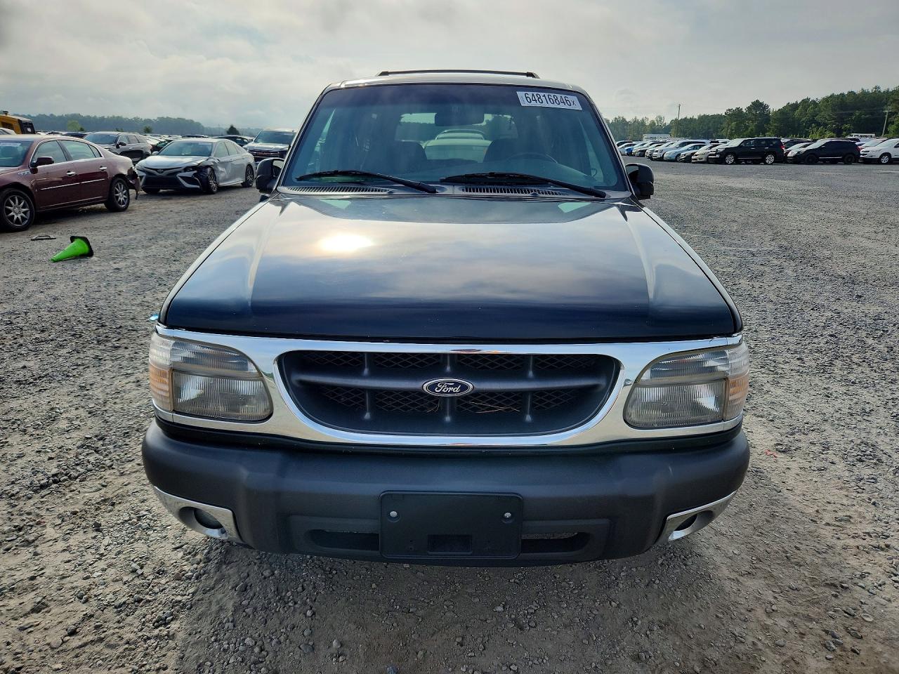 1FMZU73E2YZA15906 · 2000 FORD EXPLORER · 5/13