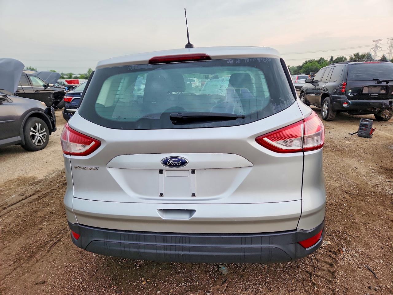 1FMCU0F71DUB44253 · 2013 FORD ESCAPE · 6/12