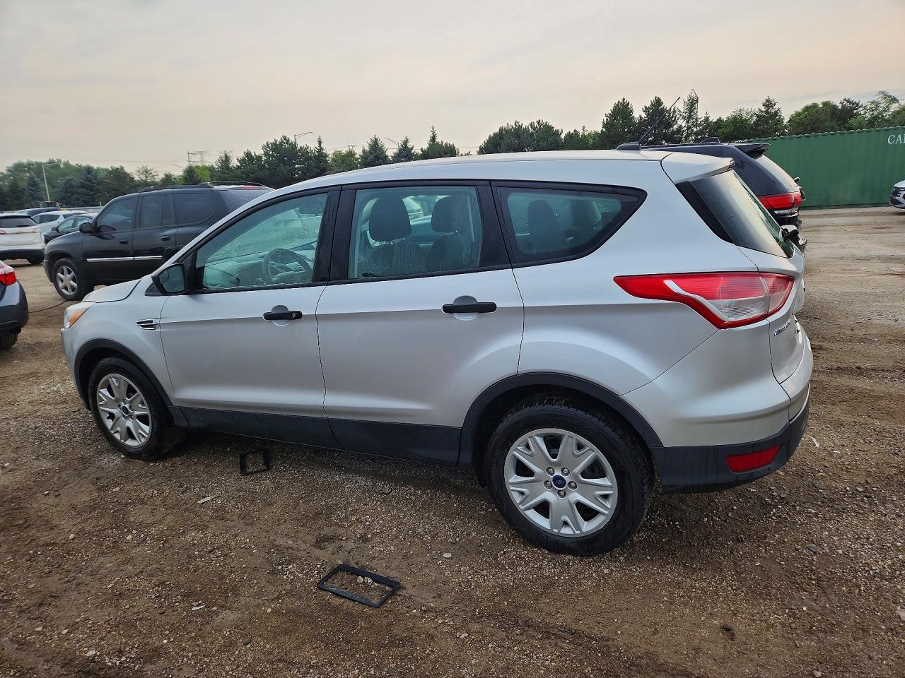 1FMCU0F71DUB44253 · 2013 FORD ESCAPE · 2/12