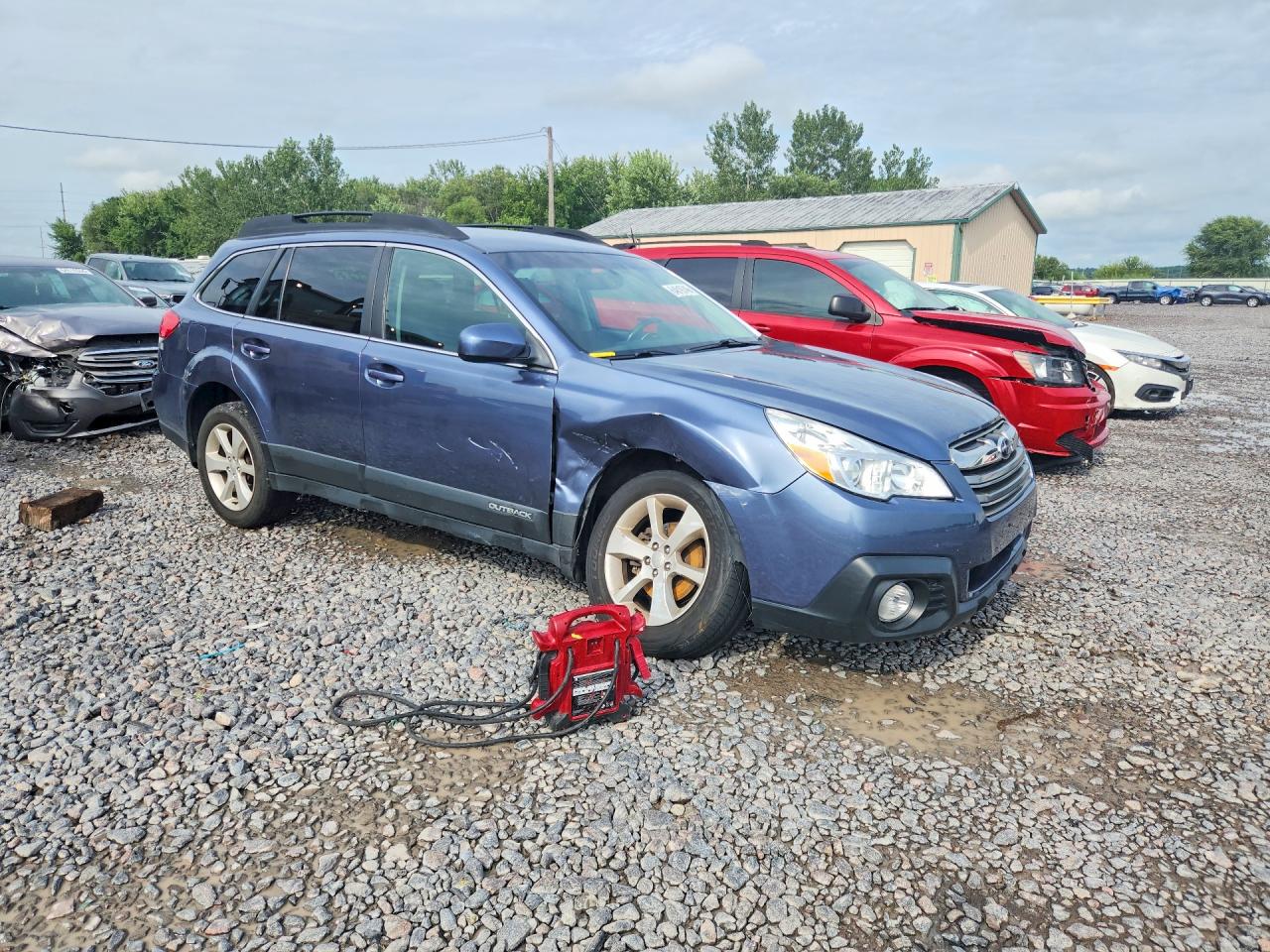 4S4BRBCC0D3249933 · 2013 SUBARU OUTBACK · 4/12