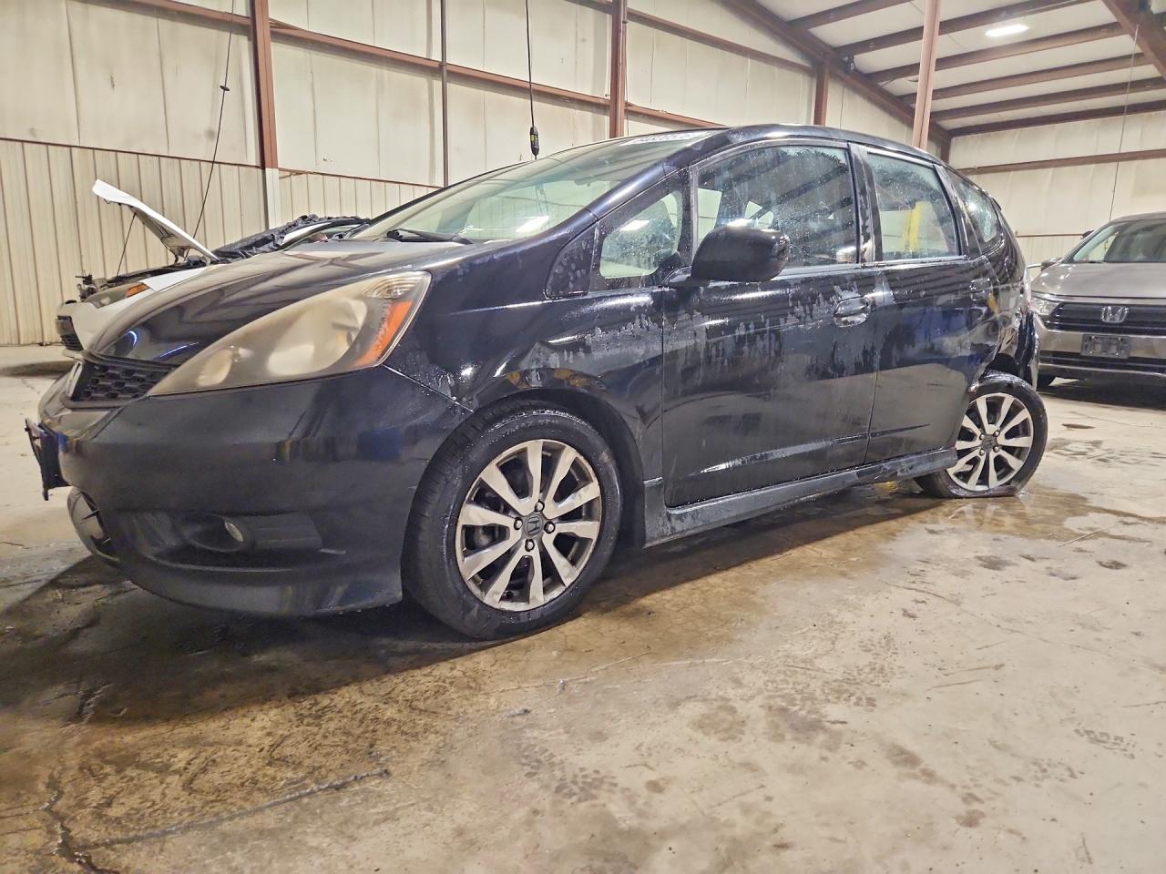 JHMGE8H52DC072819 · 2013 HONDA FIT