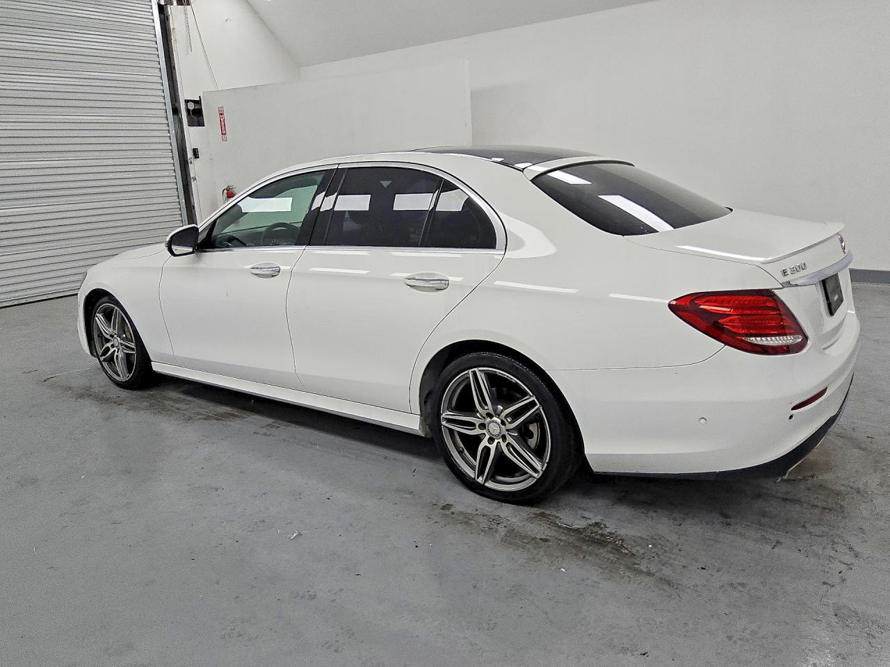 WDDZF4JB9HA106780 · 2017 MERCEDES-BENZ E · 2/12