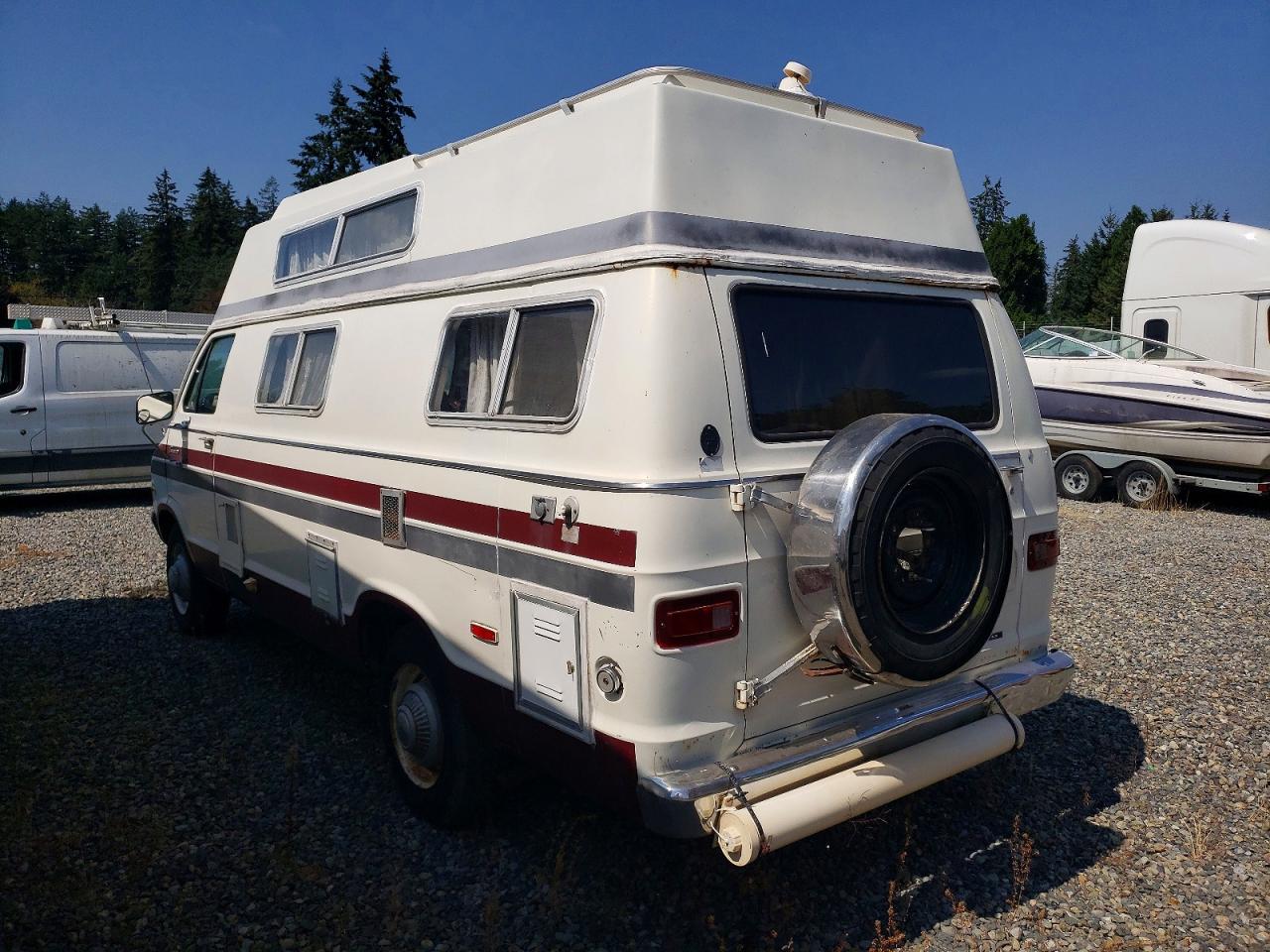 B35BF7X054514 · 1977 DODGE B30 · 3/10