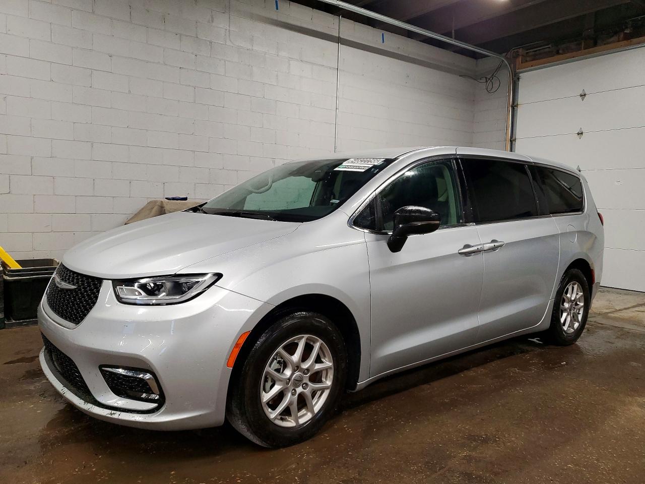 2C4RC1BG1RR182616 · 2024 CHRYSLER PACIFICA