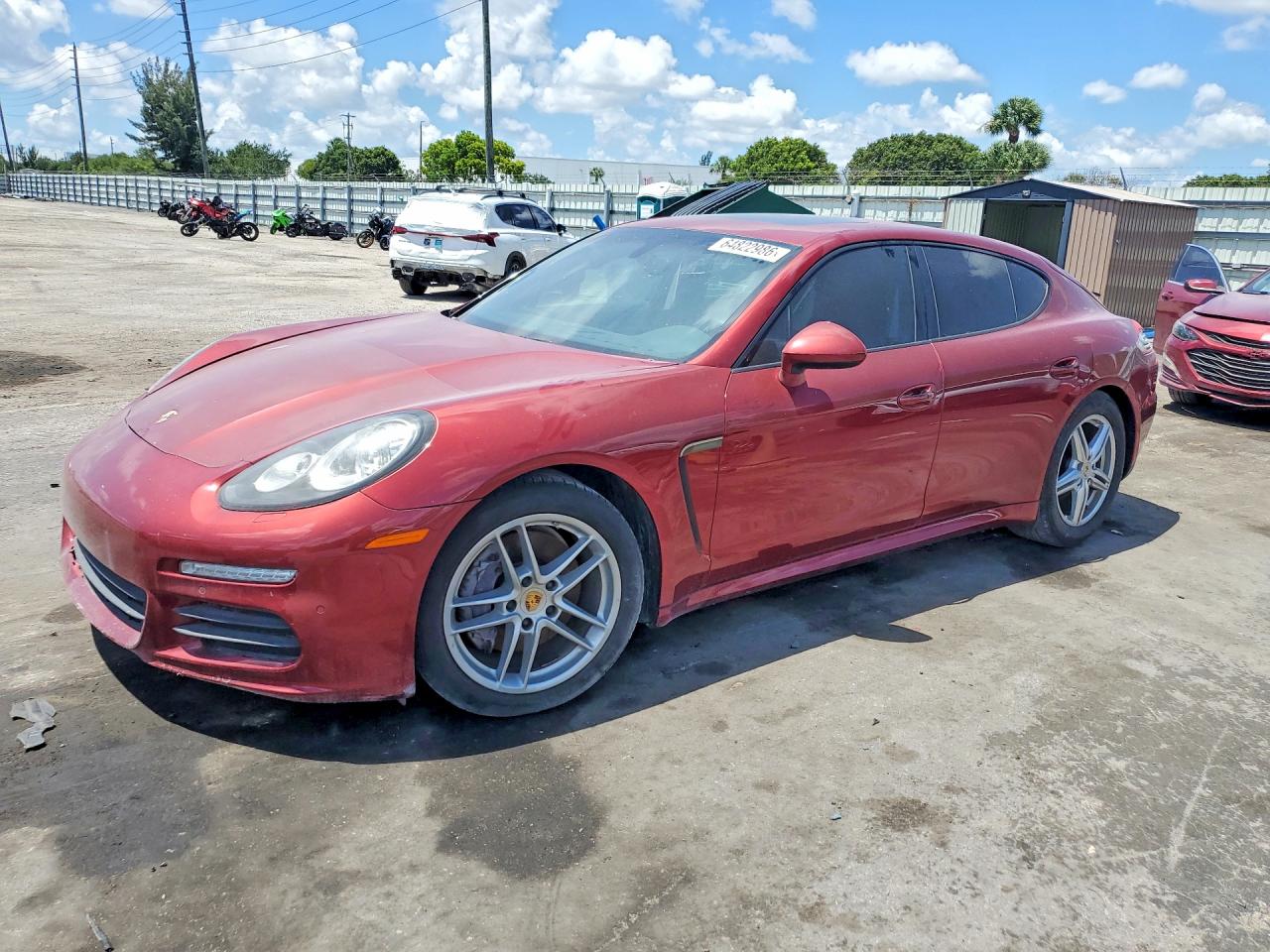 WP0AA2A73FL000977 · 2015 PORSCHE PANAMERA
