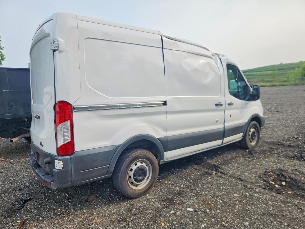 1FTNR1CM3FKA61369 · 2015 FORD TRANSIT · 3/13