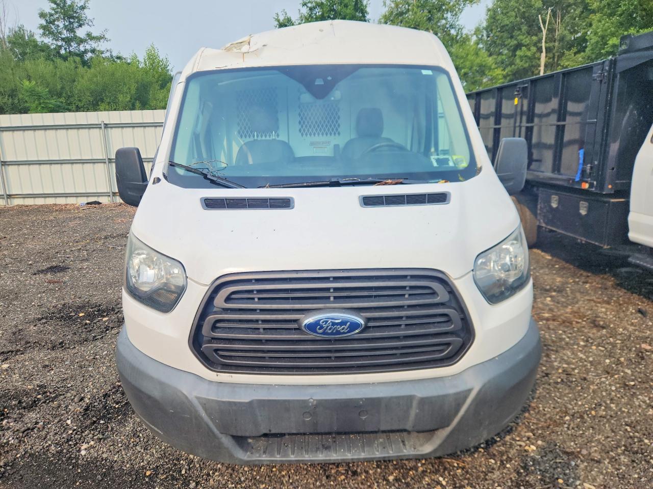 1FTNR1CM3FKA61369 · 2015 FORD TRANSIT · 5/13