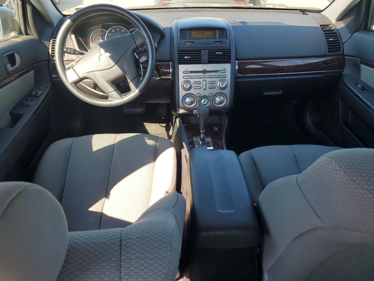 4A3AB36F39E035706 · 2009 MITSUBISHI GALANT · 8/13