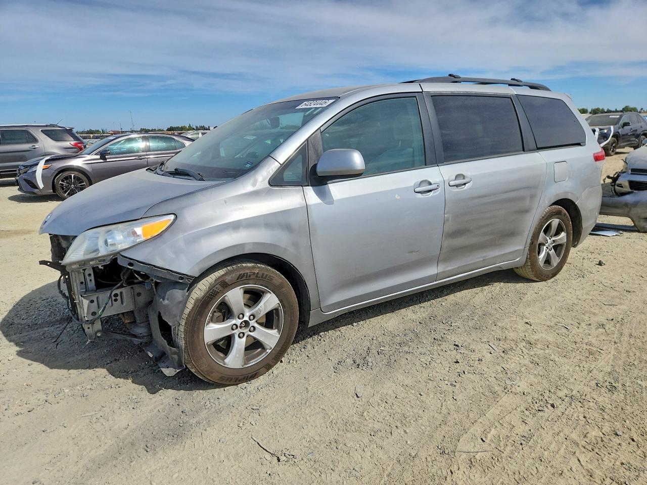 5TDKK3DC4ES504886 · 2014 TOYOTA SIENNA
