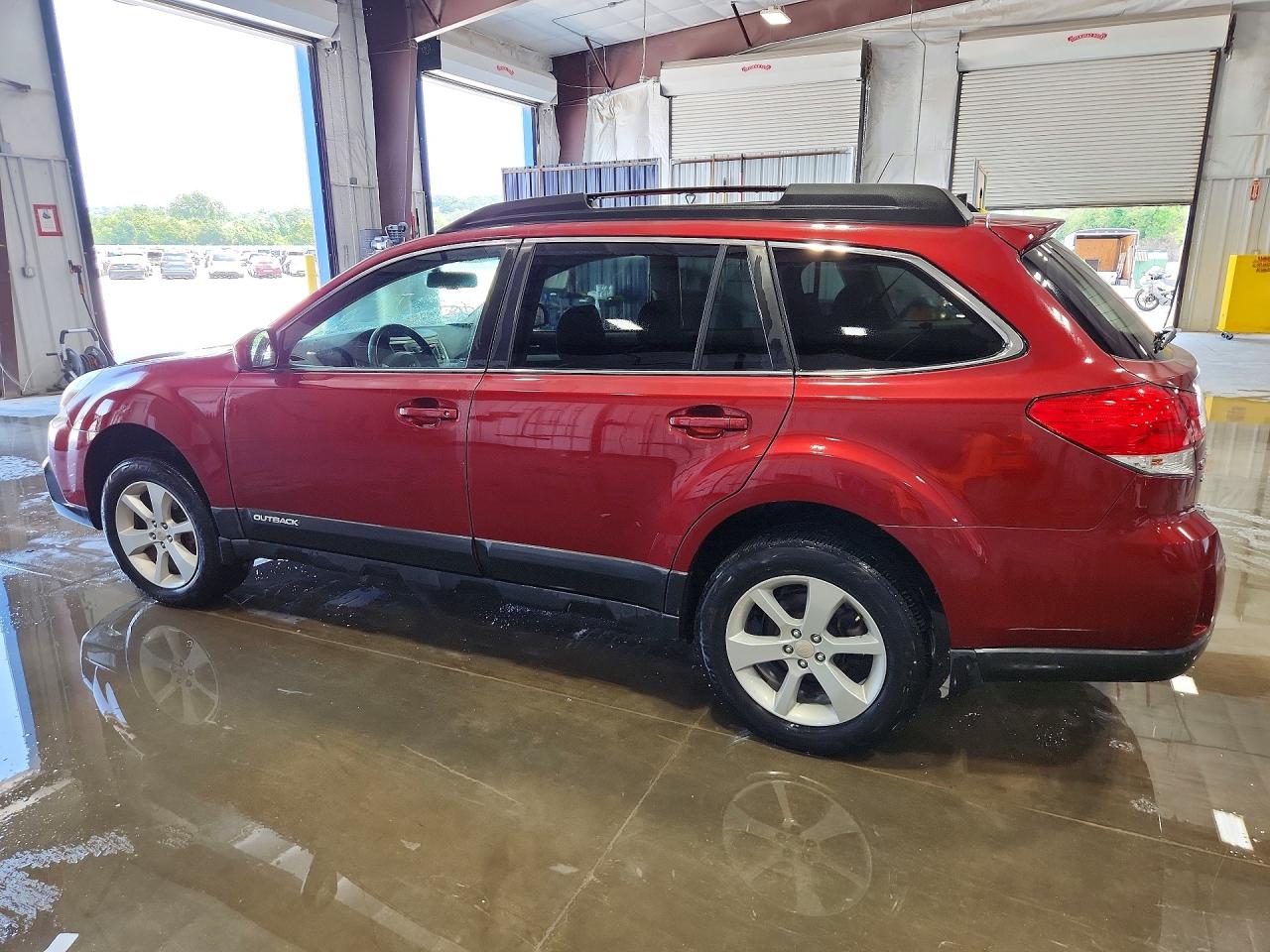 4S4BRCCC4E3258058 · 2014 SUBARU OUTBACK · 2/12