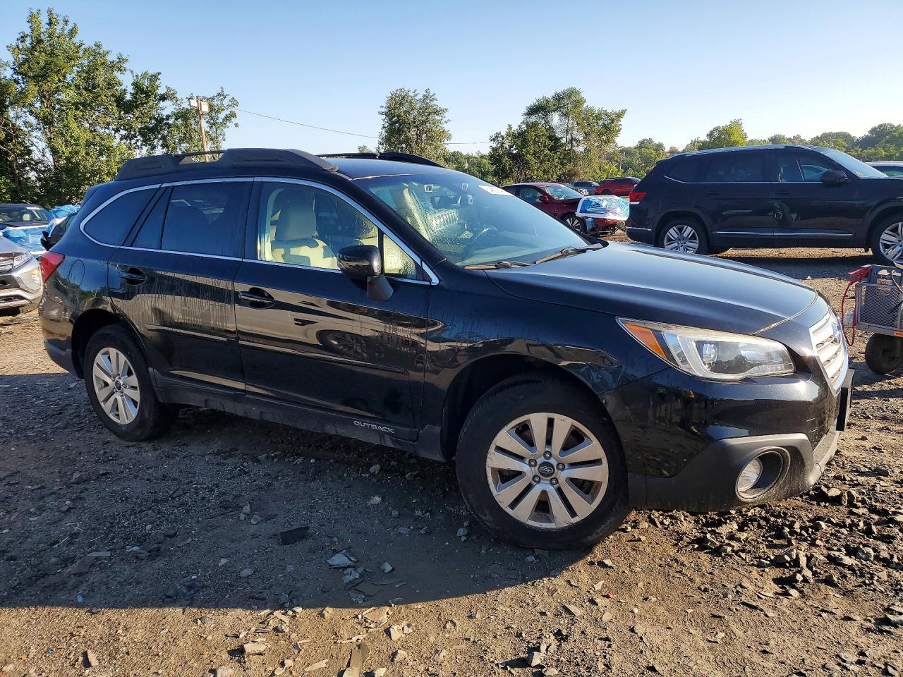 4S4BSAFC2H3325586 · 2017 SUBARU OUTBACK · 4/13
