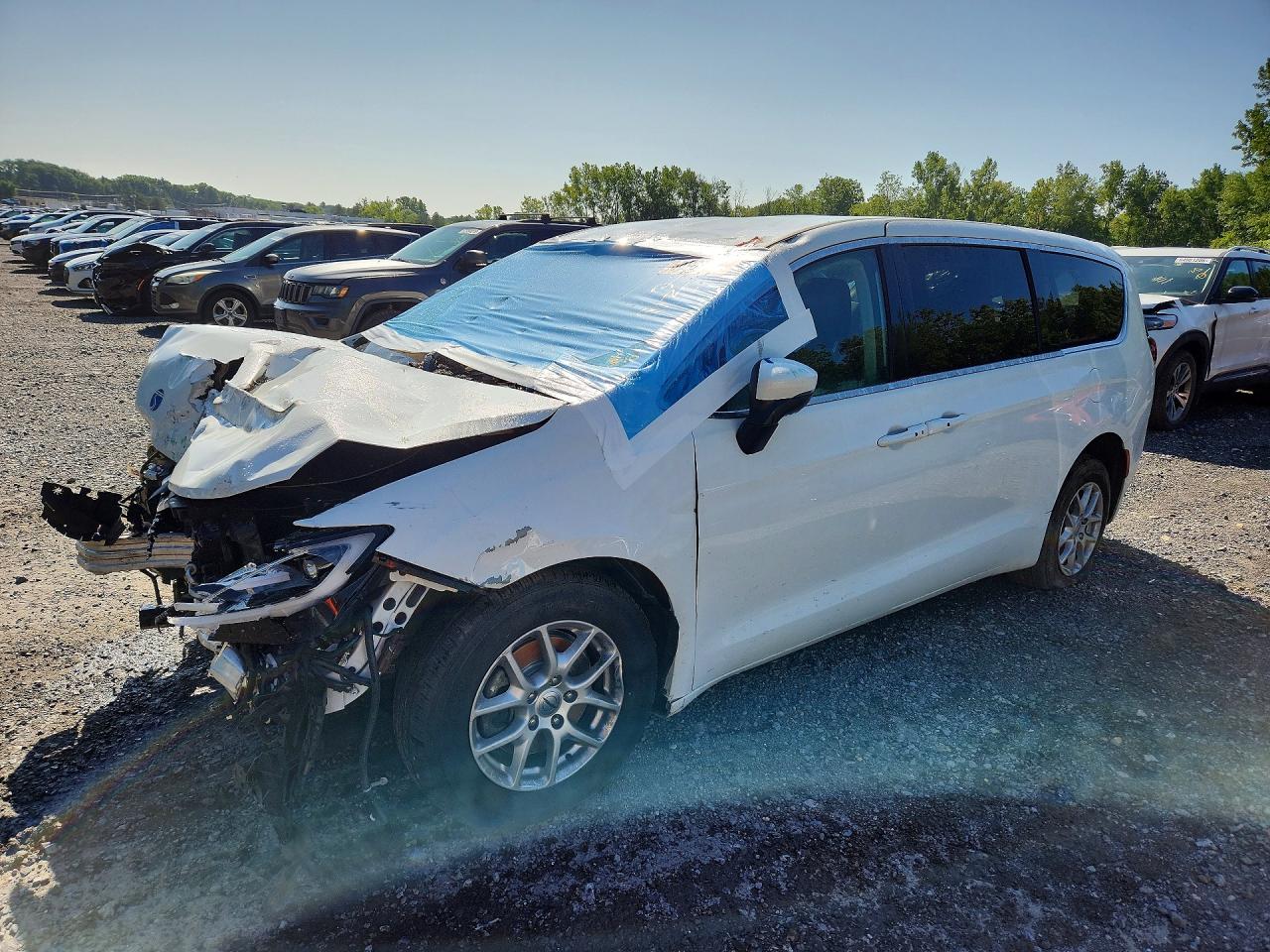 2C4RC1BGXPR561904 · 2023 CHRYSLER PACIFICA