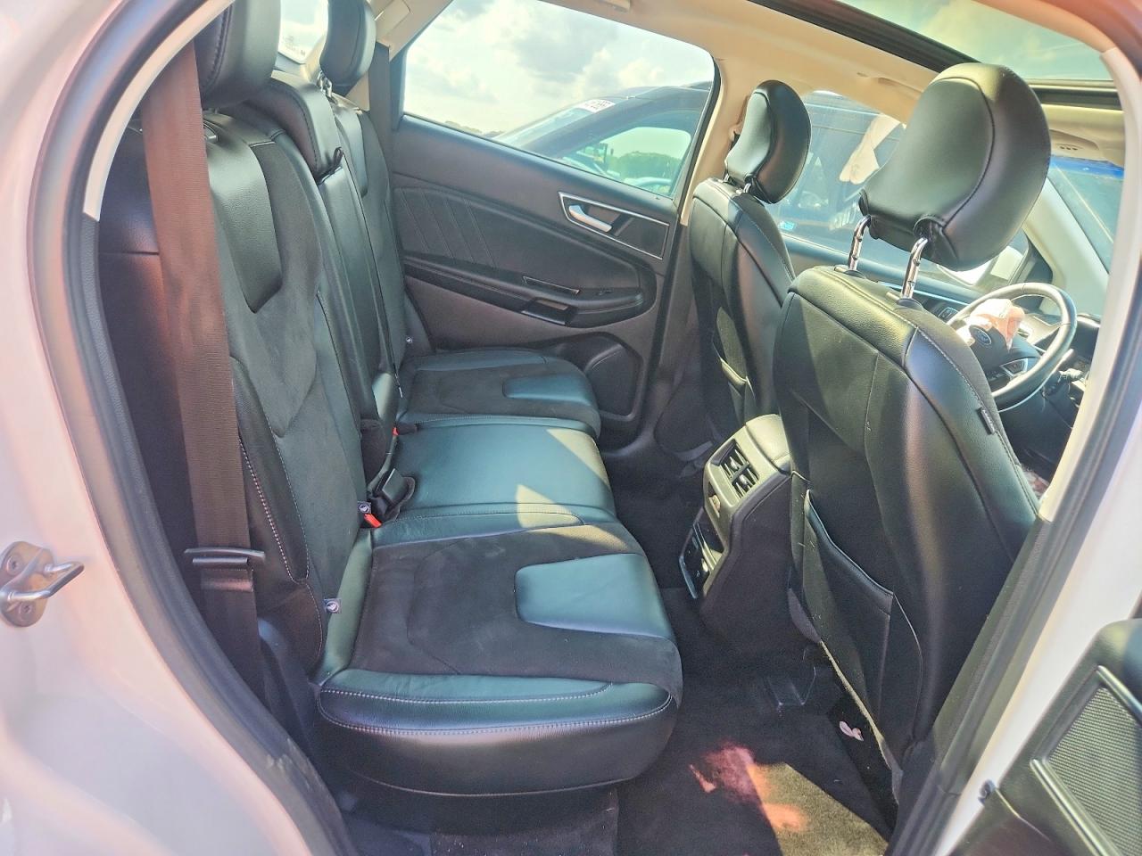 2FMPK4AP8HBC40107 · 2017 FORD EDGE · 11/13