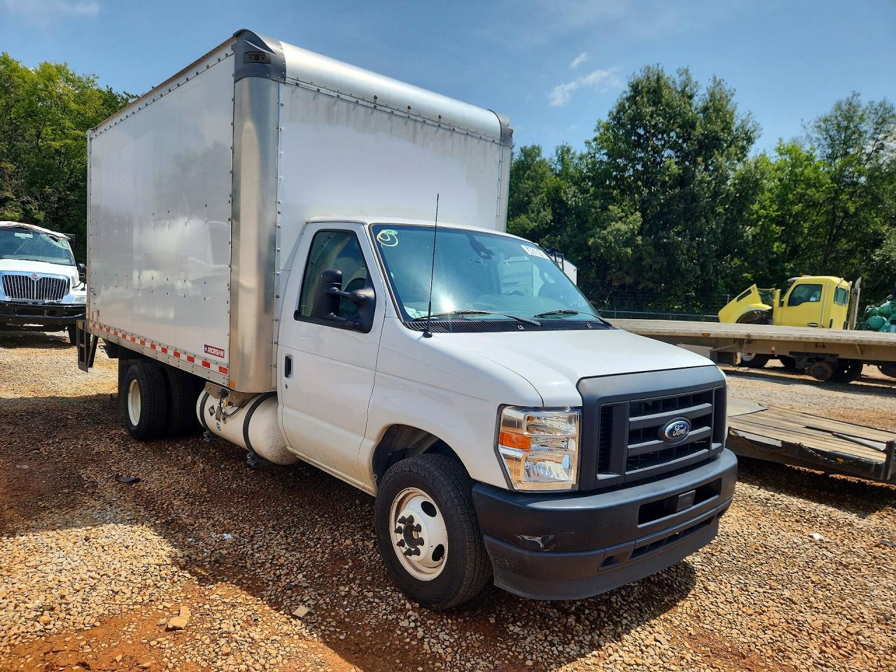 1FDWE3FN5RDD42318 · 2024 FORD E350 · 4/13