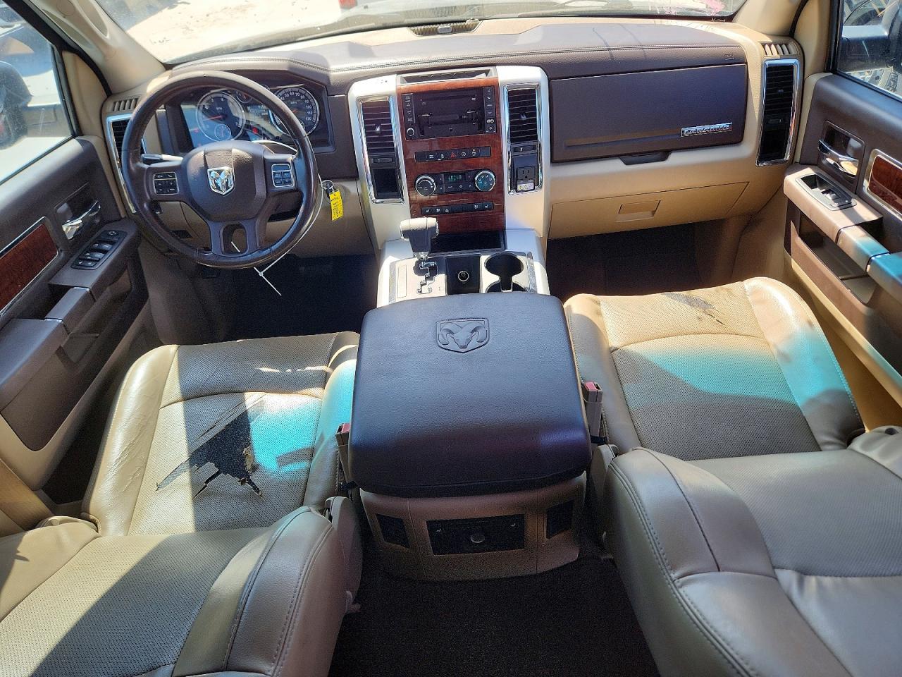 1C6RD6NT7CS182636 · 2012 DODGE RAM 1500 · 8/13