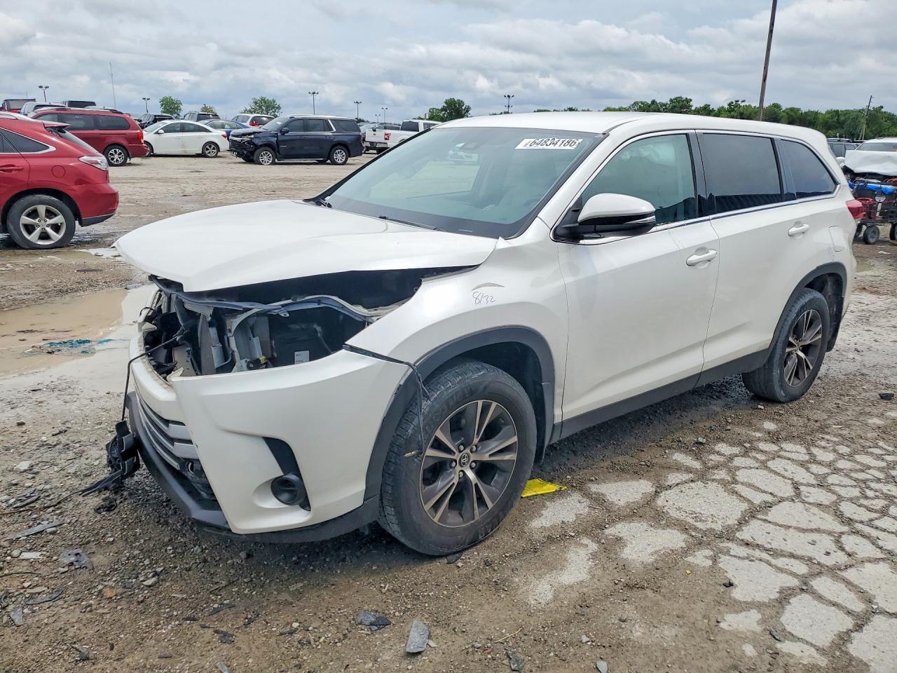 5TDBZRFH4KS922819 · 2019 TOYOTA HIGHLANDER