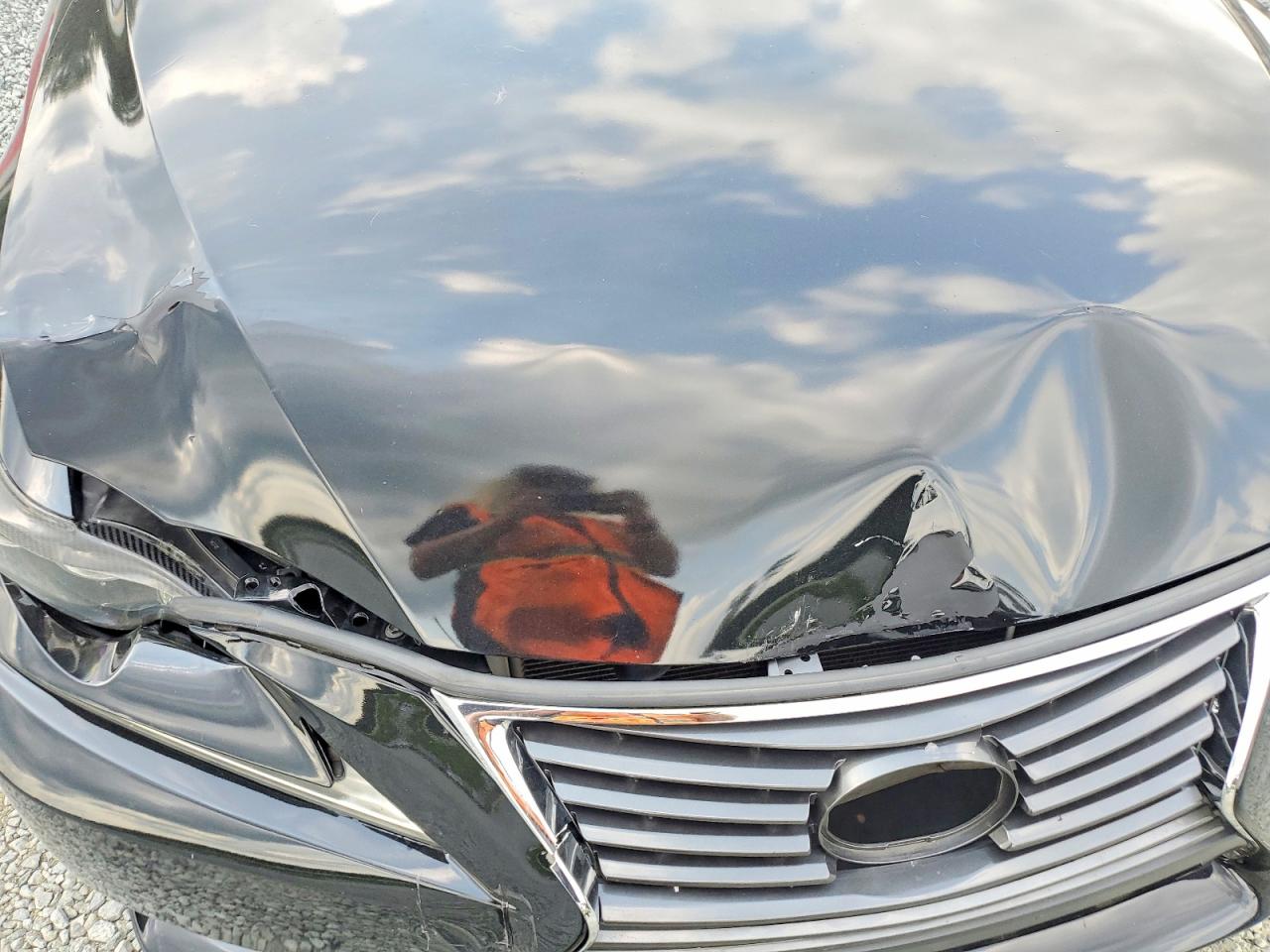 JTHBF1D26F5062781 · 2015 LEXUS IS · 11/12