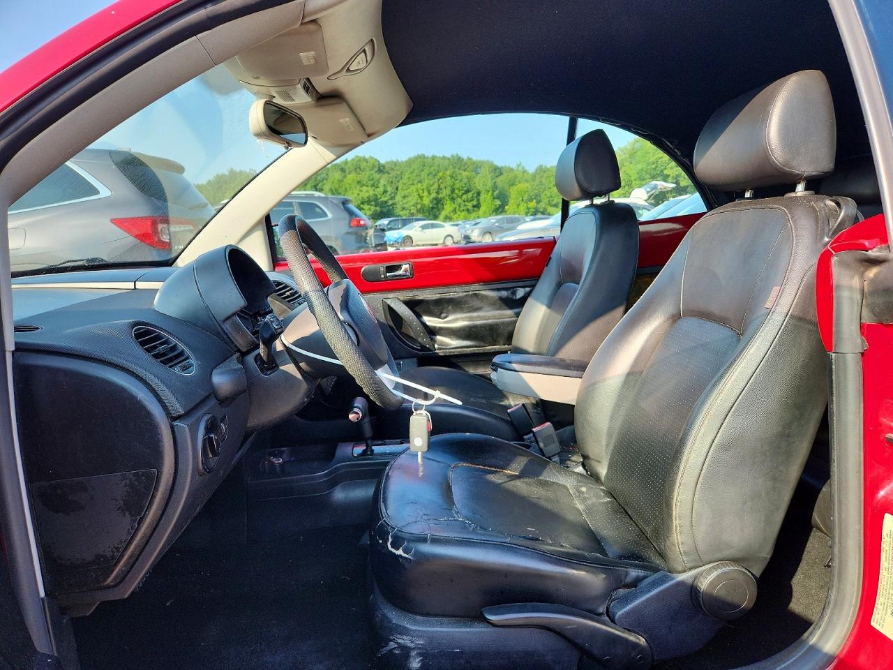 3VWRF31Y27M422156 · 2007 VOLKSWAGEN NEW BEETLE · 7/12